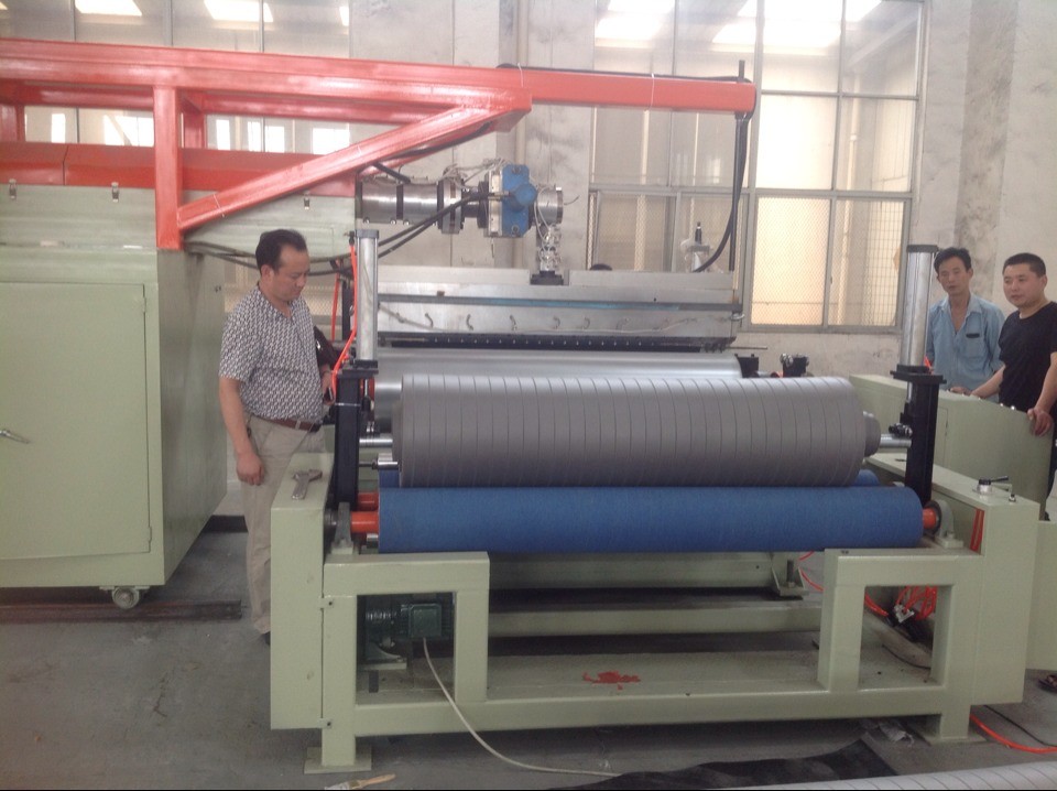 XPE板汽车脚垫复合